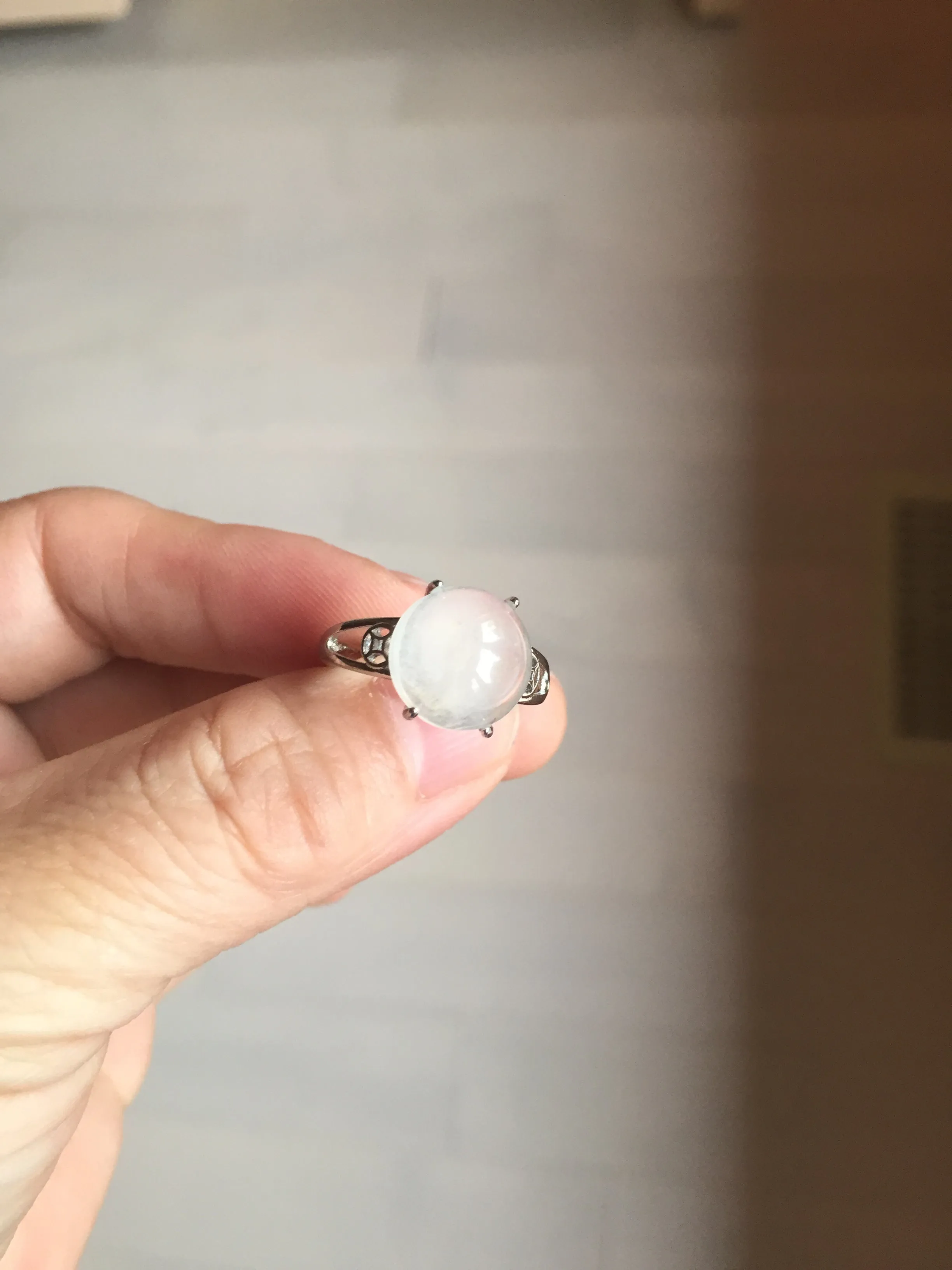 100% Natural icy white clear ShuiMo Jade(水沫玉,foam of the water, quartzite) ring XY106