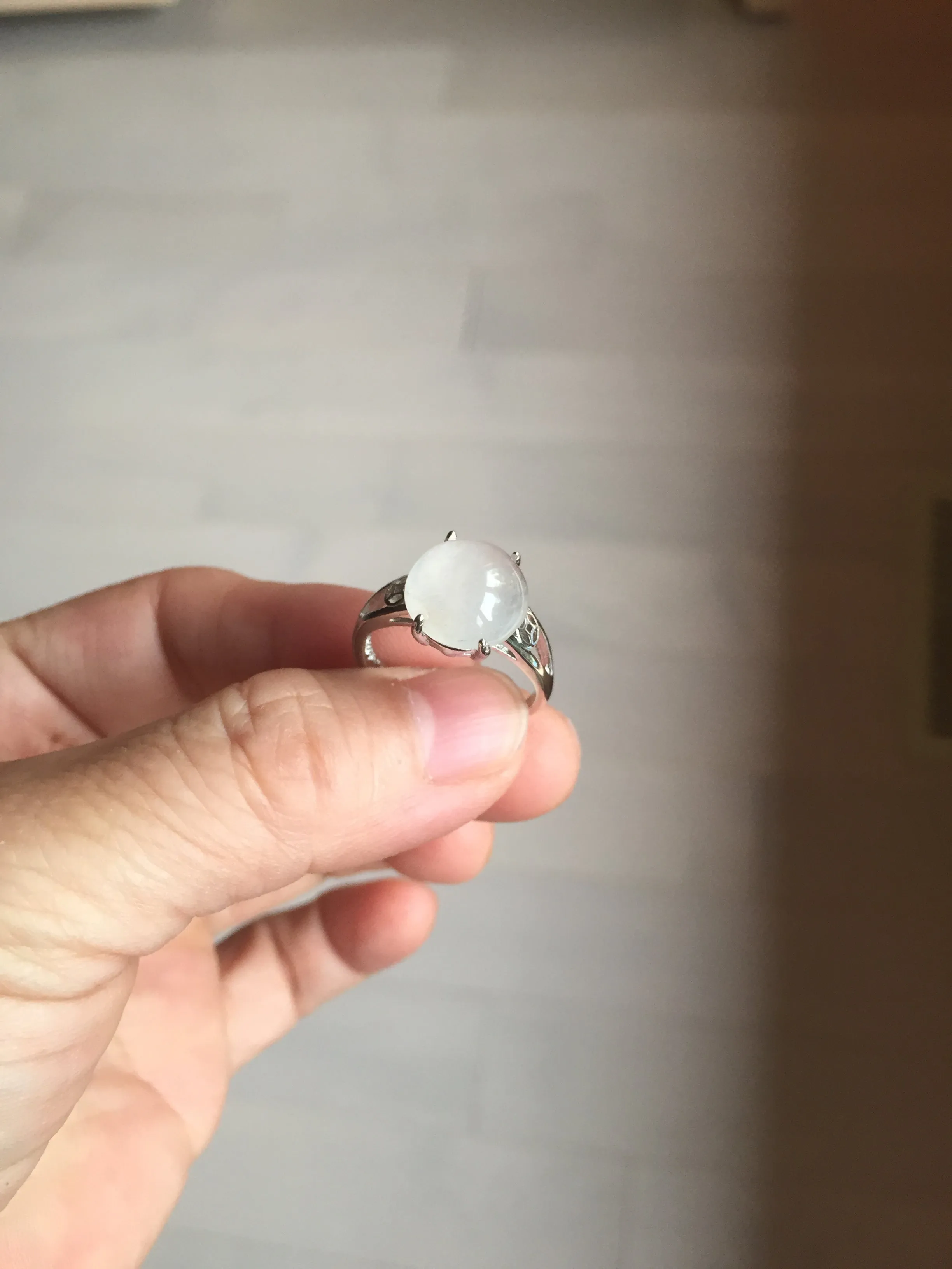 100% Natural icy white clear ShuiMo Jade(水沫玉,foam of the water, quartzite) ring XY106