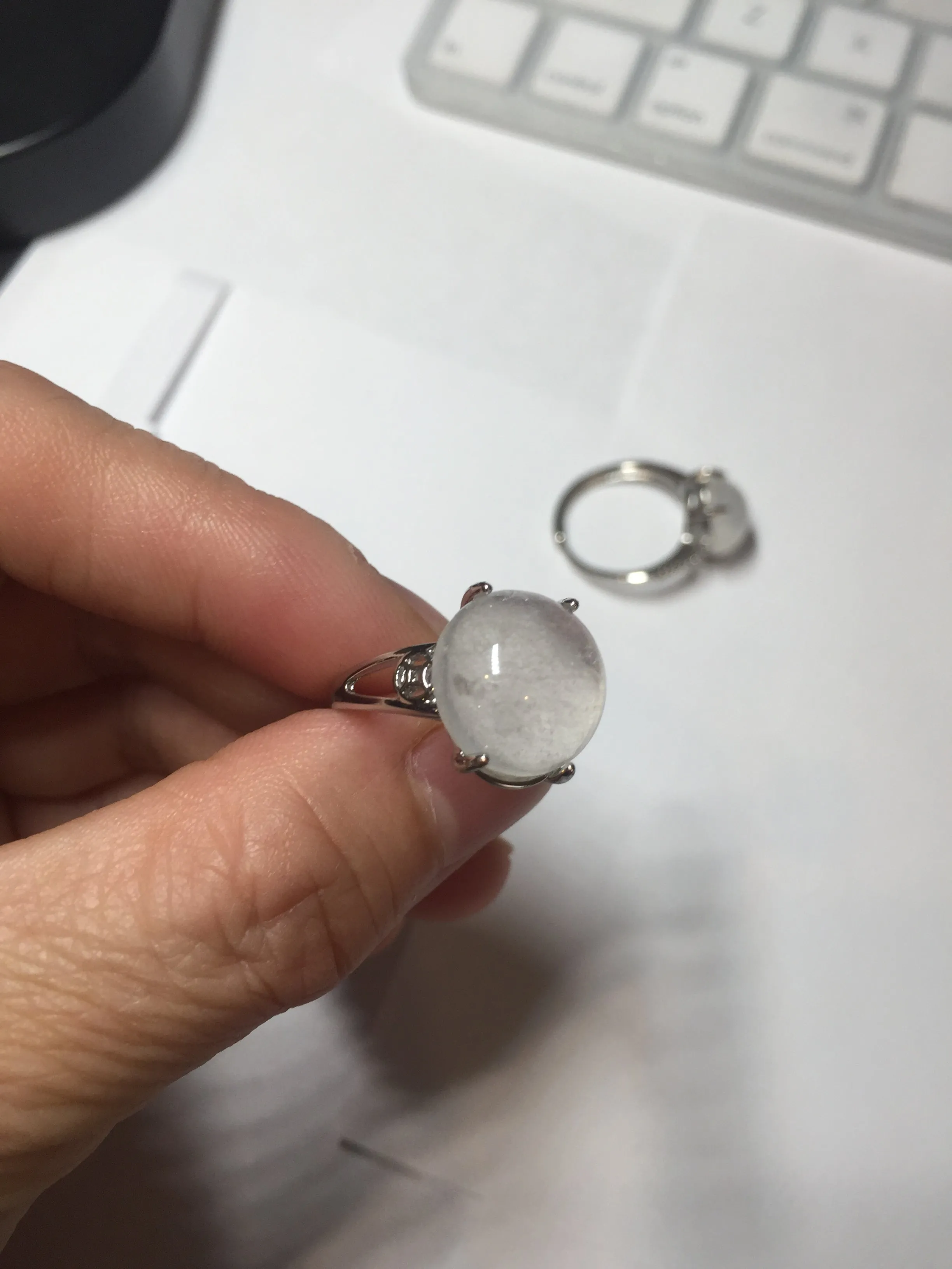 100% Natural icy white clear ShuiMo Jade(水沫玉,foam of the water, quartzite) ring XY106