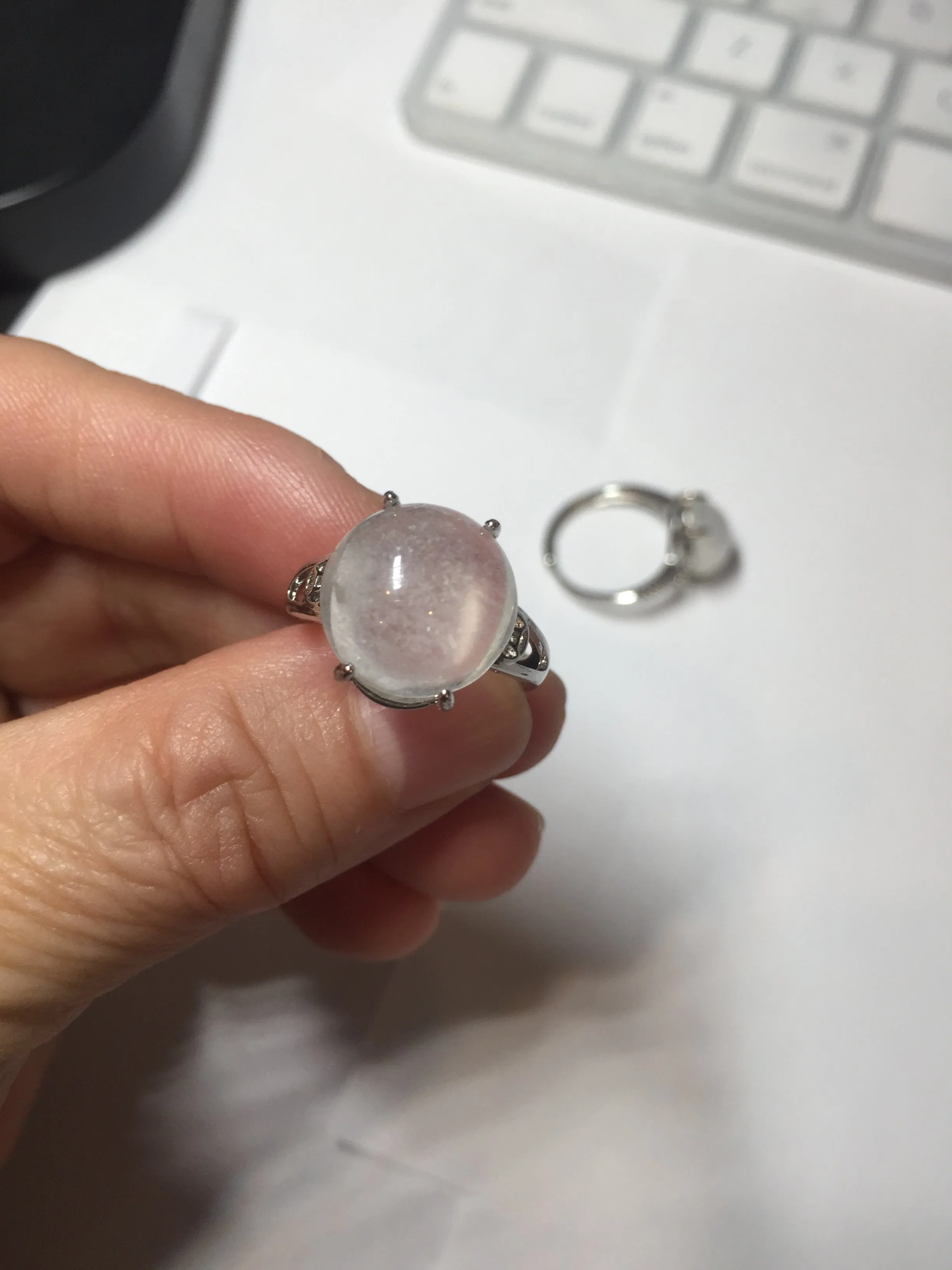 100% Natural icy white clear ShuiMo Jade(水沫玉,foam of the water, quartzite) ring XY106