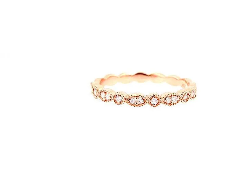 14K Gold Art Deco Diamond Wedding Band