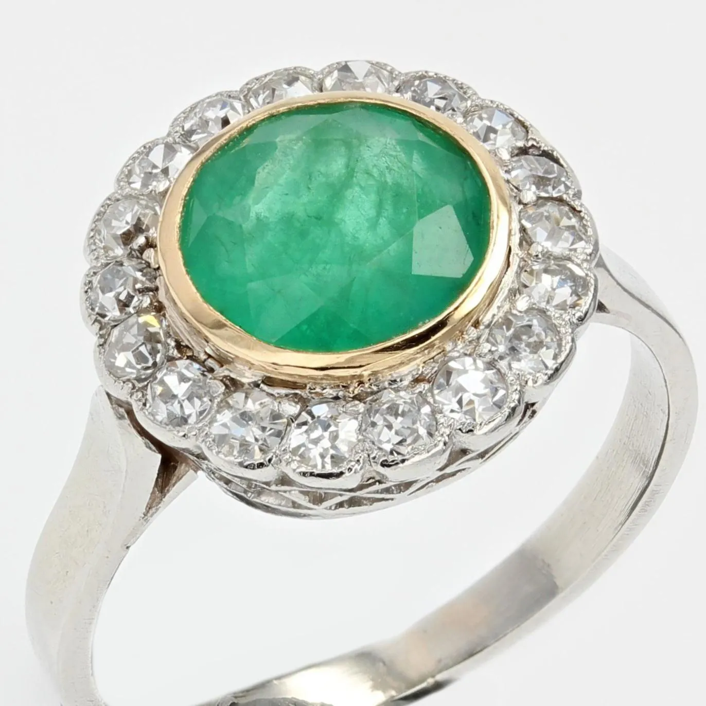 1920s Emerald Diamonds Platinum 18 Karat Yellow Gold Round Ring