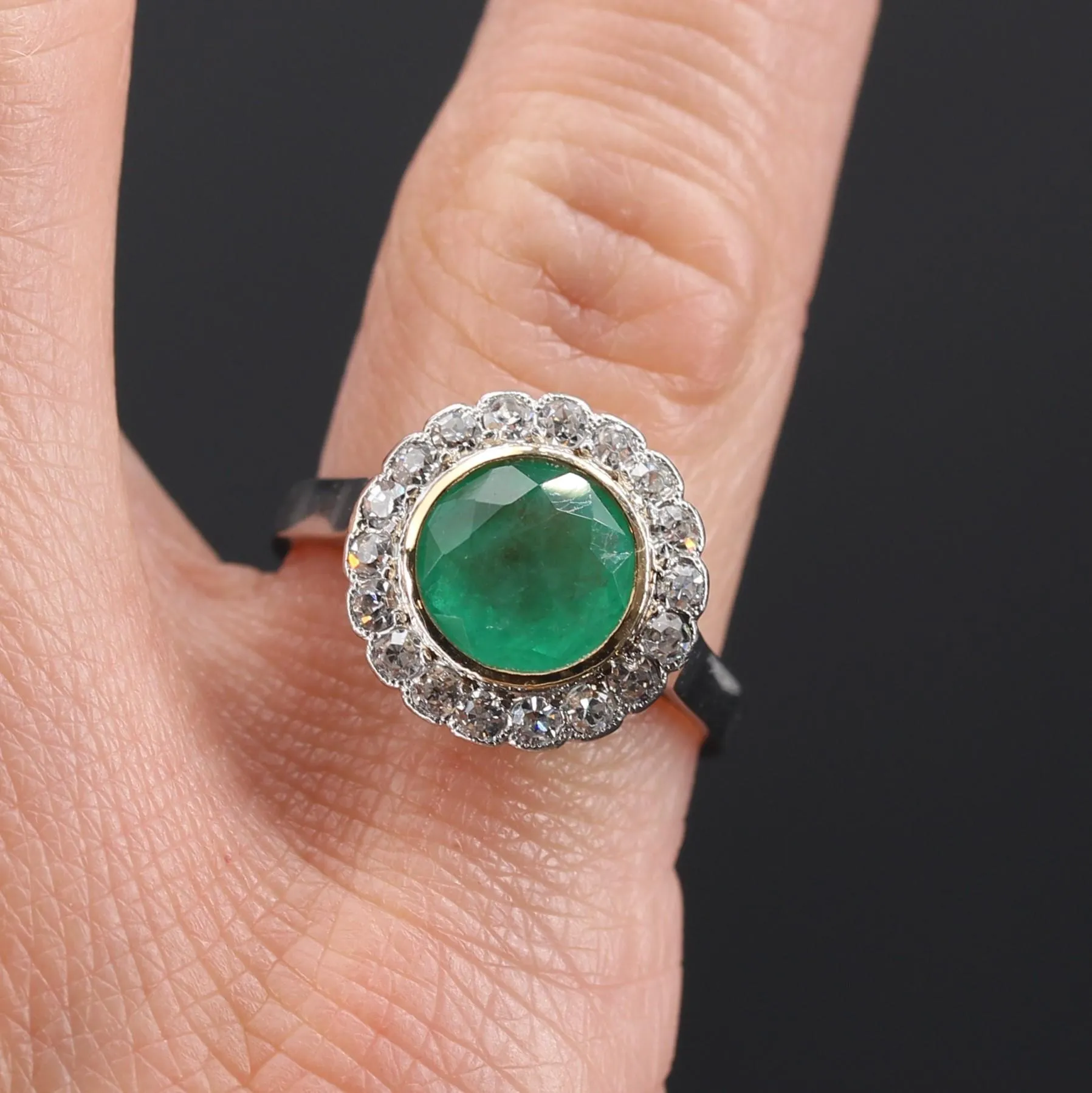 1920s Emerald Diamonds Platinum 18 Karat Yellow Gold Round Ring