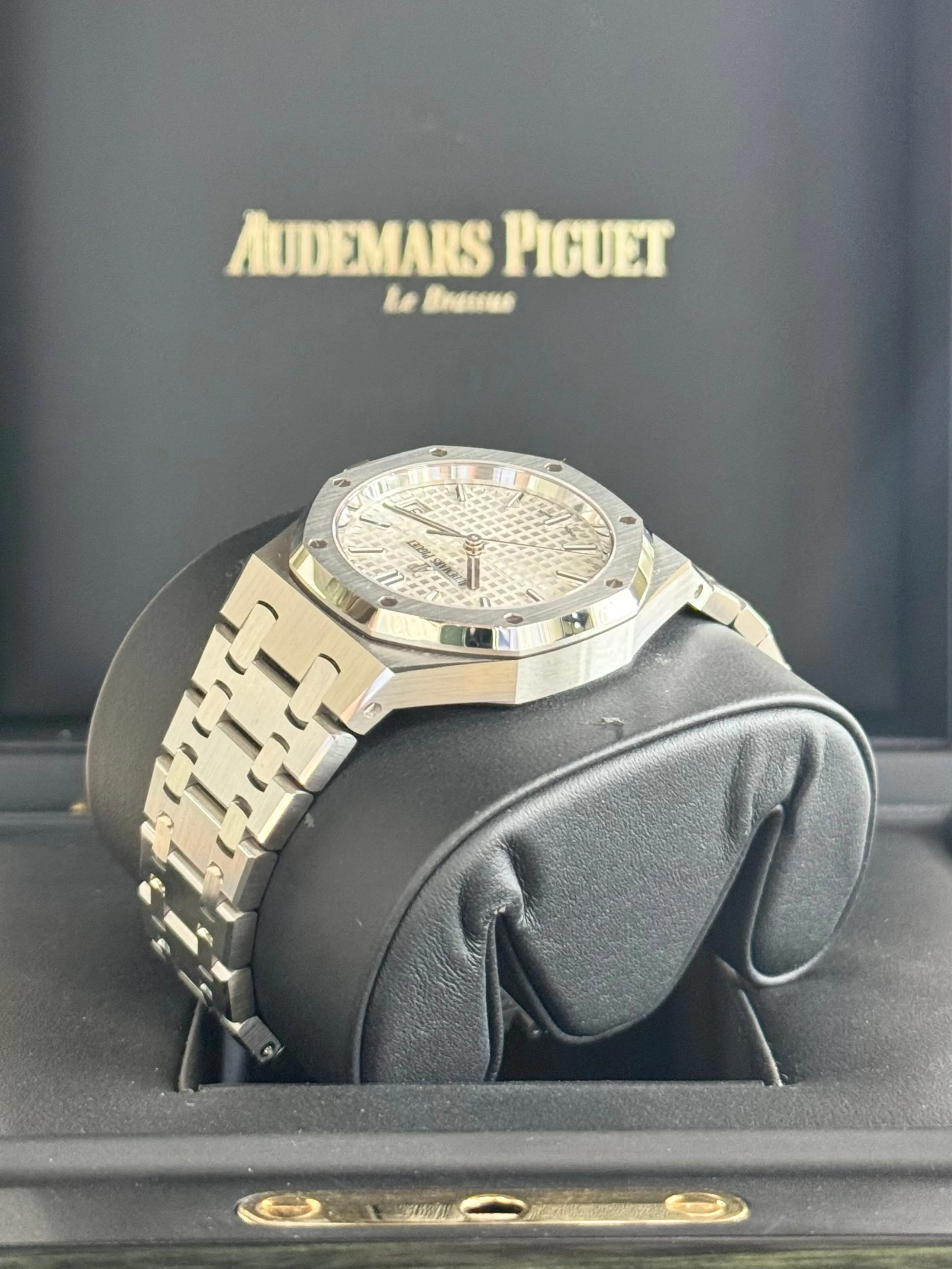 2021 Audemars Piguet Royal Oak Selfwinding 77350ST