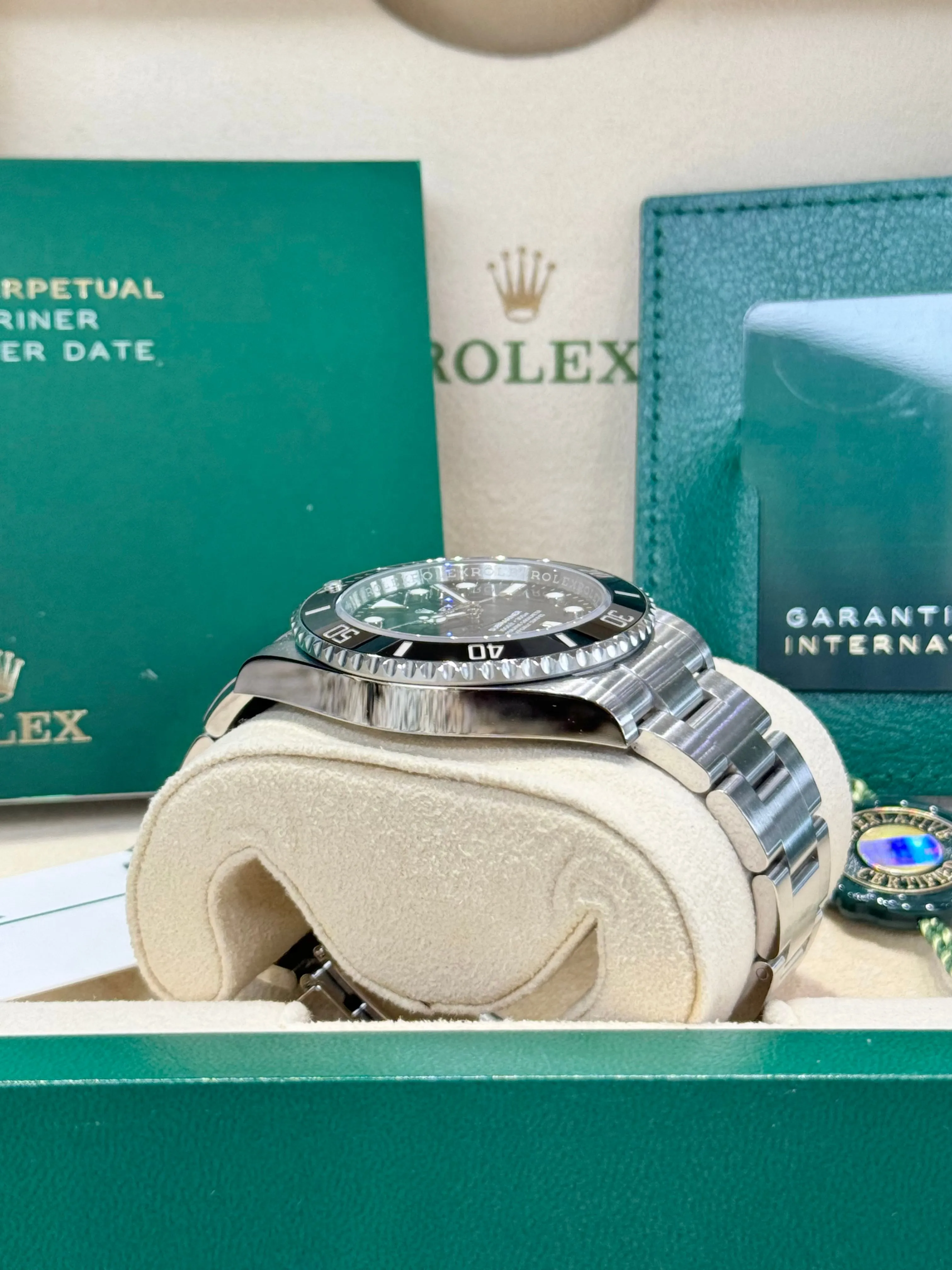 2023 Rolex Submariner No Date 124060