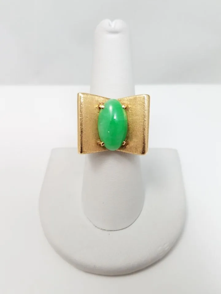 Amazing Vintage 13k Gold Natural Jade Ring