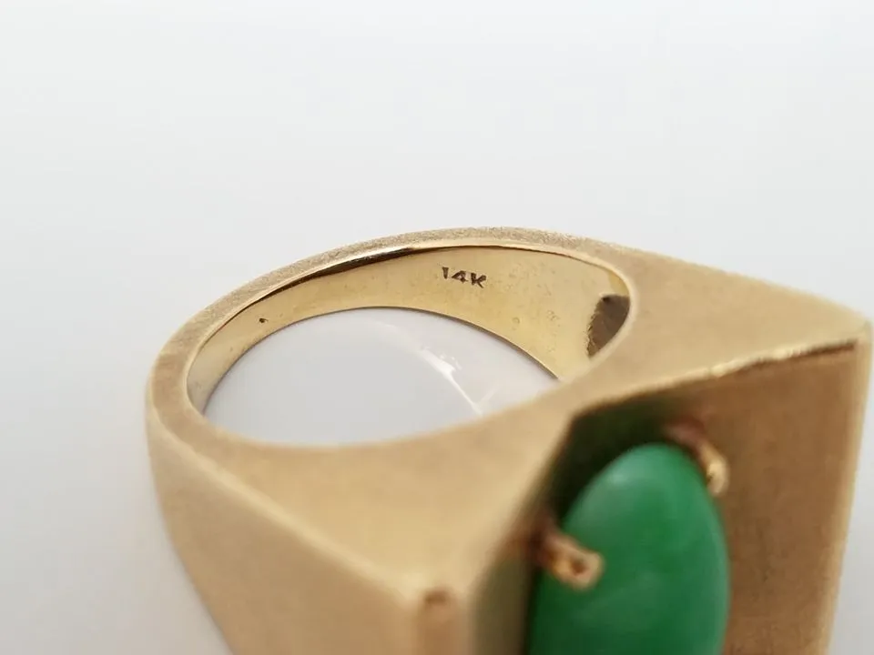 Amazing Vintage 13k Gold Natural Jade Ring