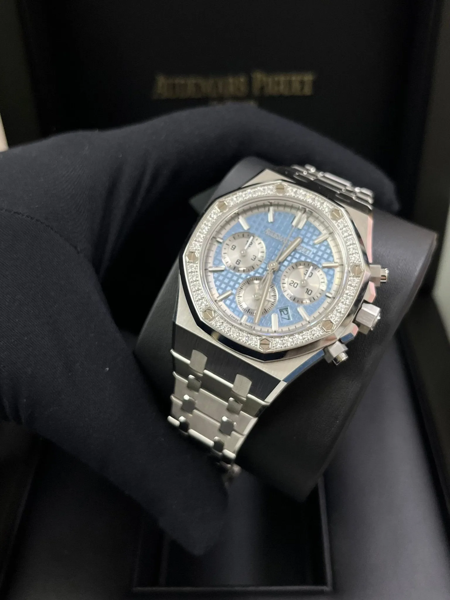 Audemars Piguet Royal Oak Chronograph 26715ST.ZZ.1356ST.01