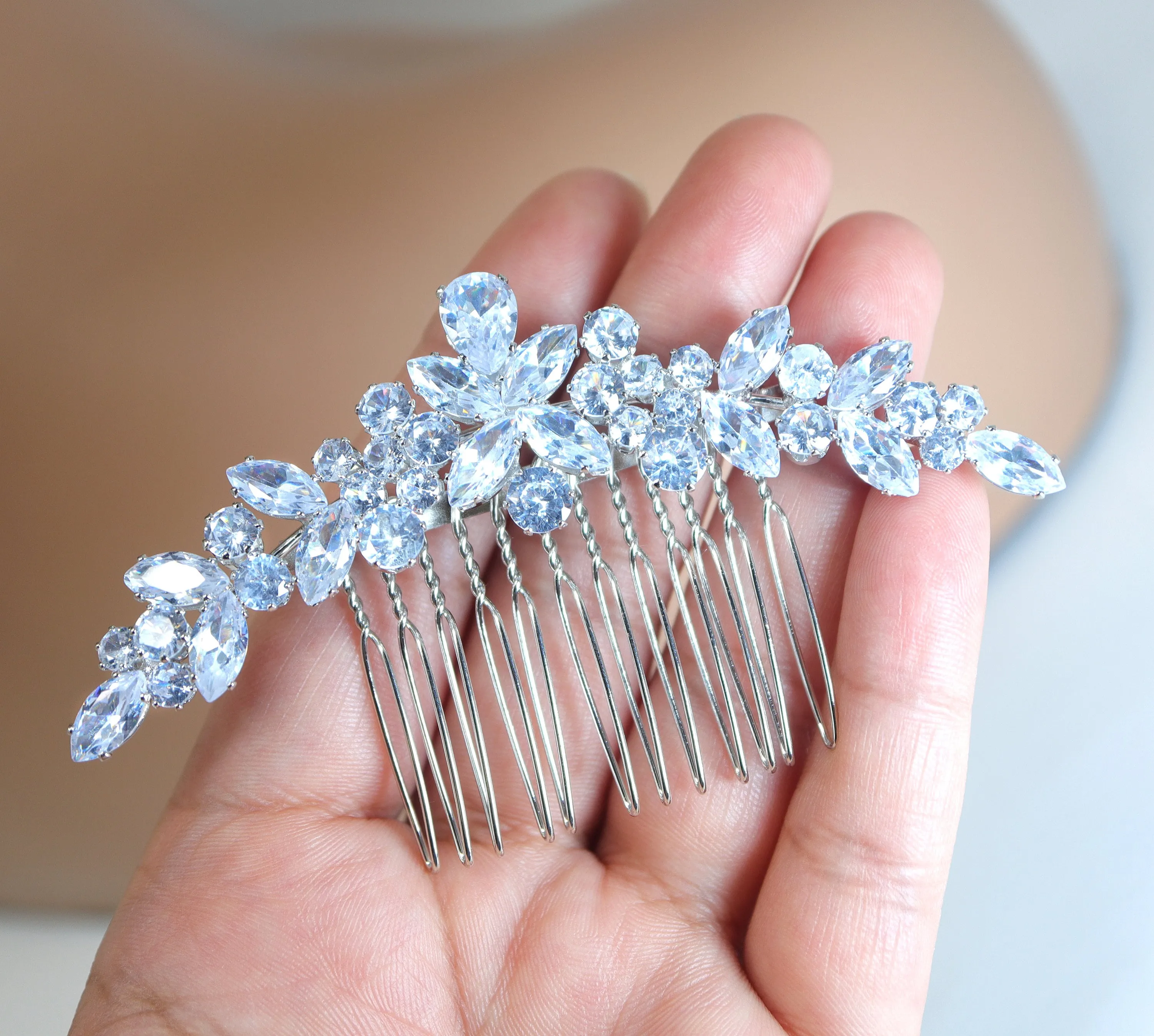 Cubic Zirconia, Blooming Leaves Bridal Hair Comb, Bridal Hair Accessories, Wedding Hair Accessory, Bridal Hair Comb.