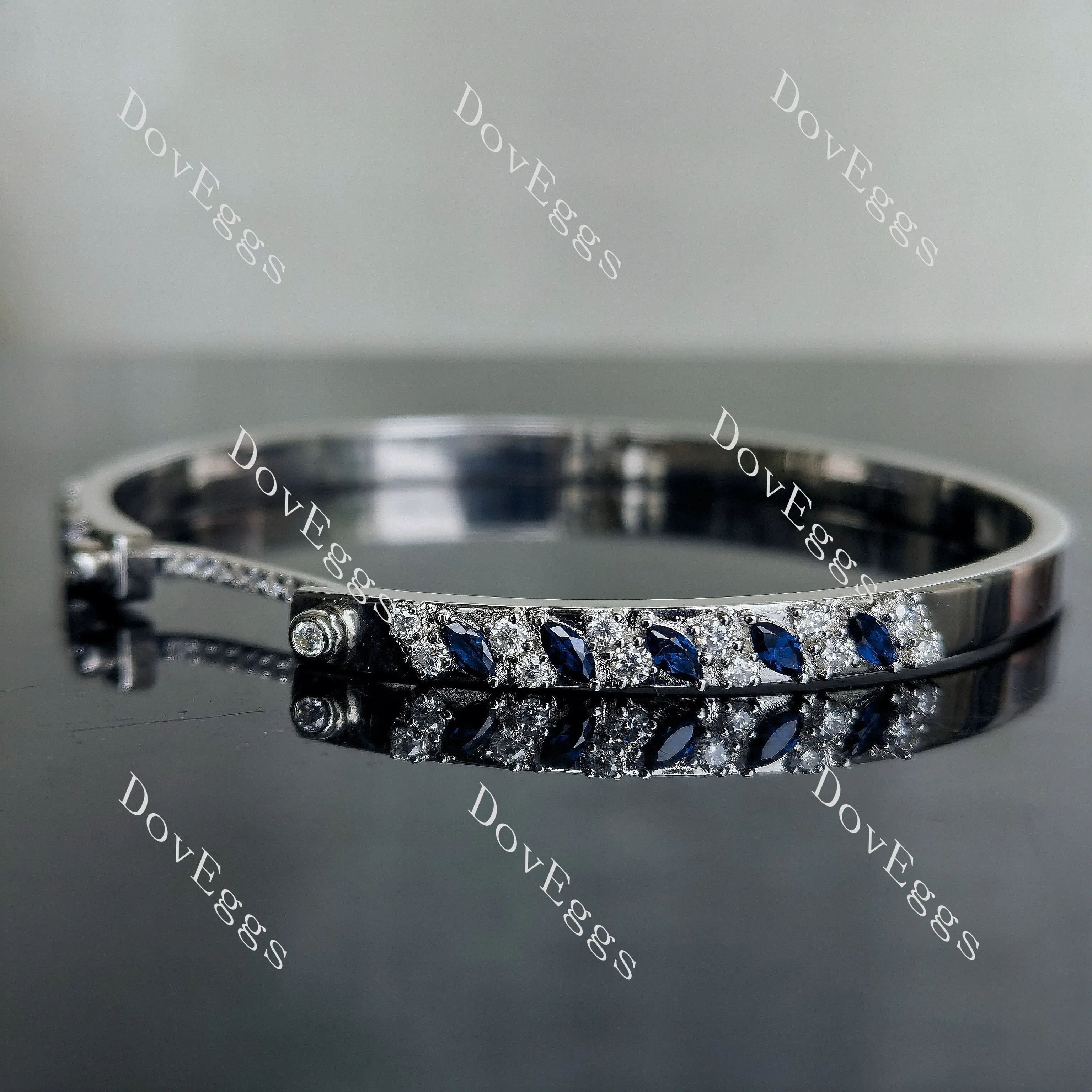 Doveggs round moissanite/lab grown diamond/colored gem bangle