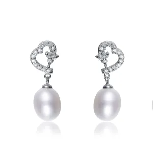 Giselle Hear Lovely Pearl Drop Earrings