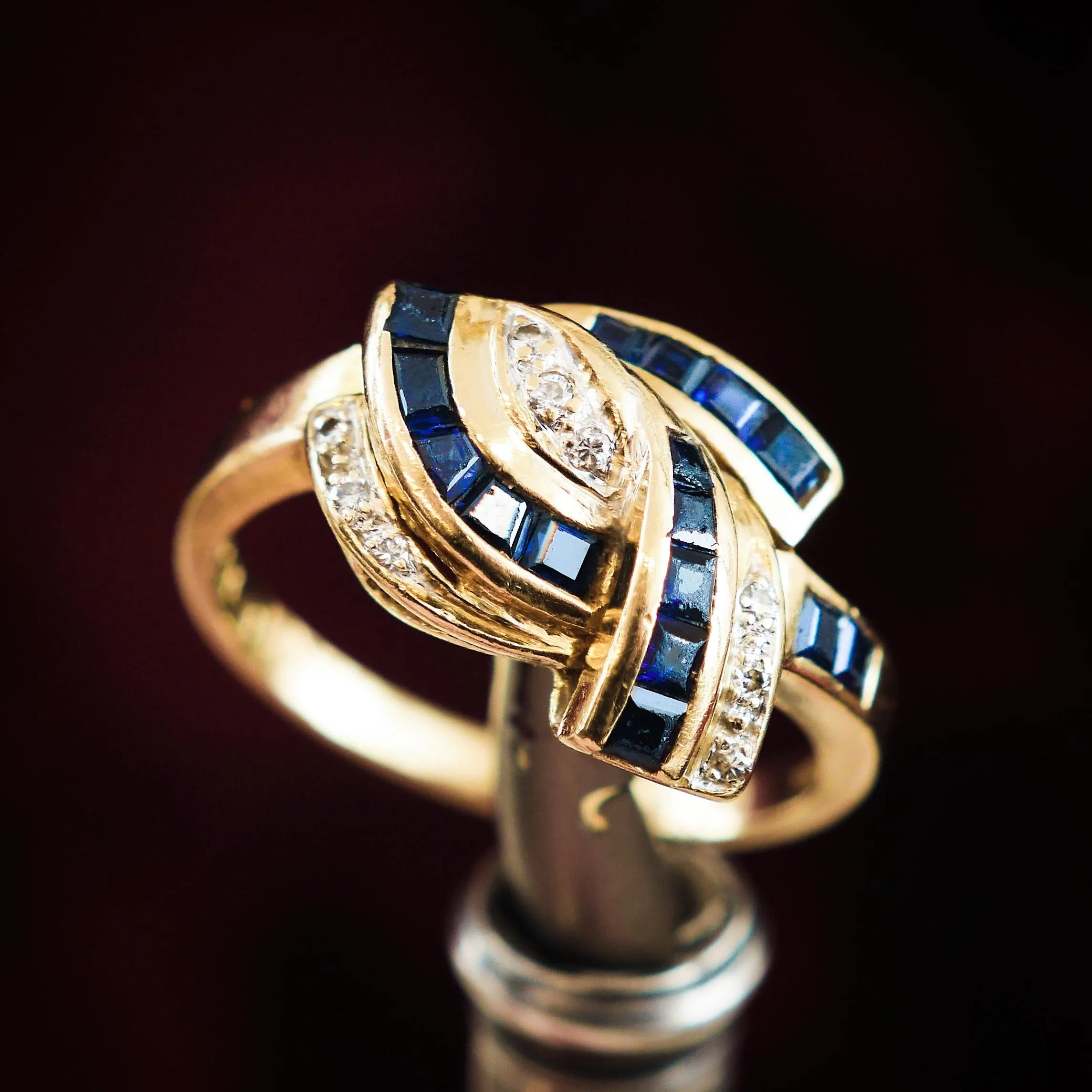 Glam Vintage 1980's Sapphire & Diamond Cocktail Ring