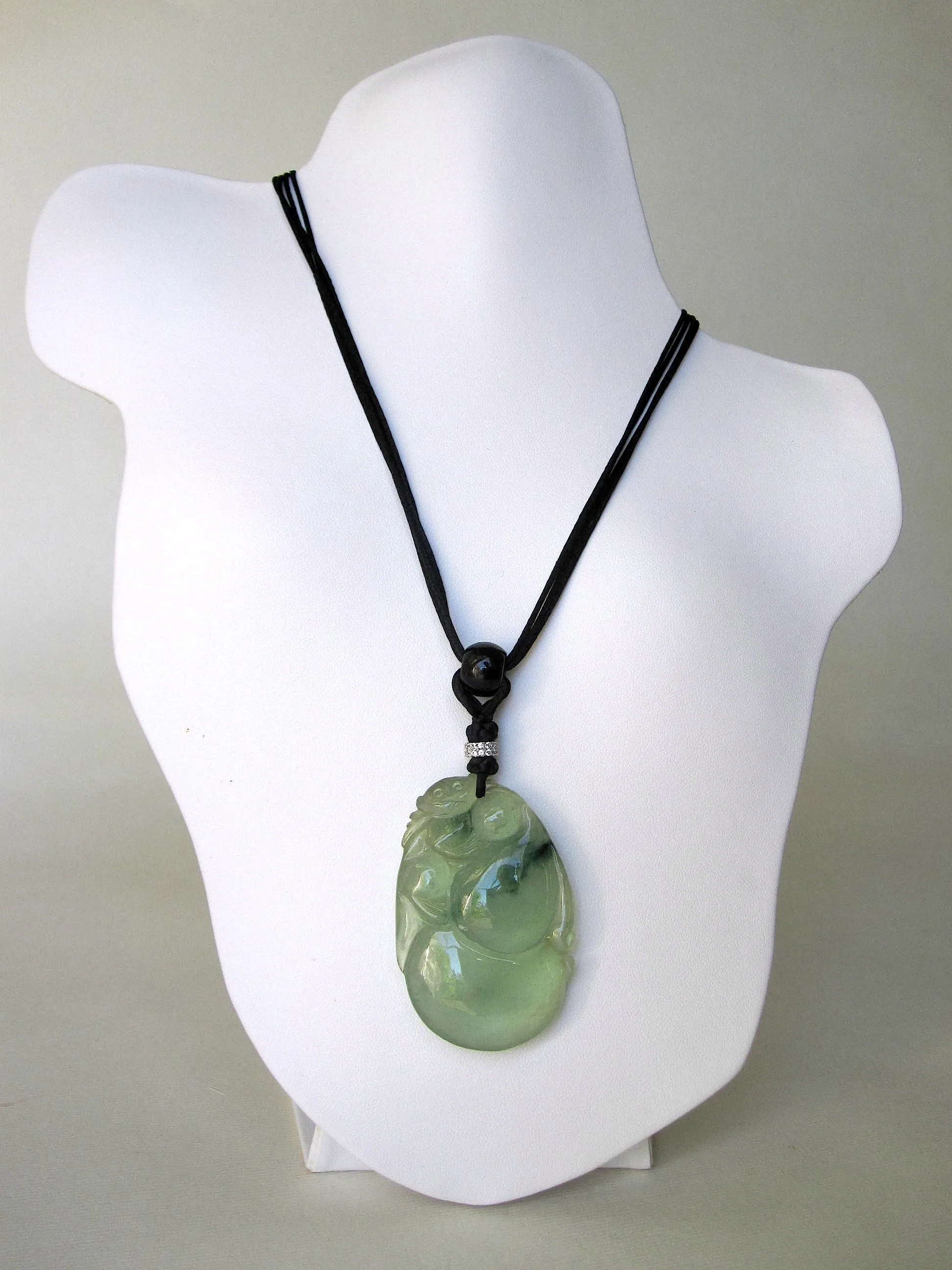 Green Jade Gourd Pendant