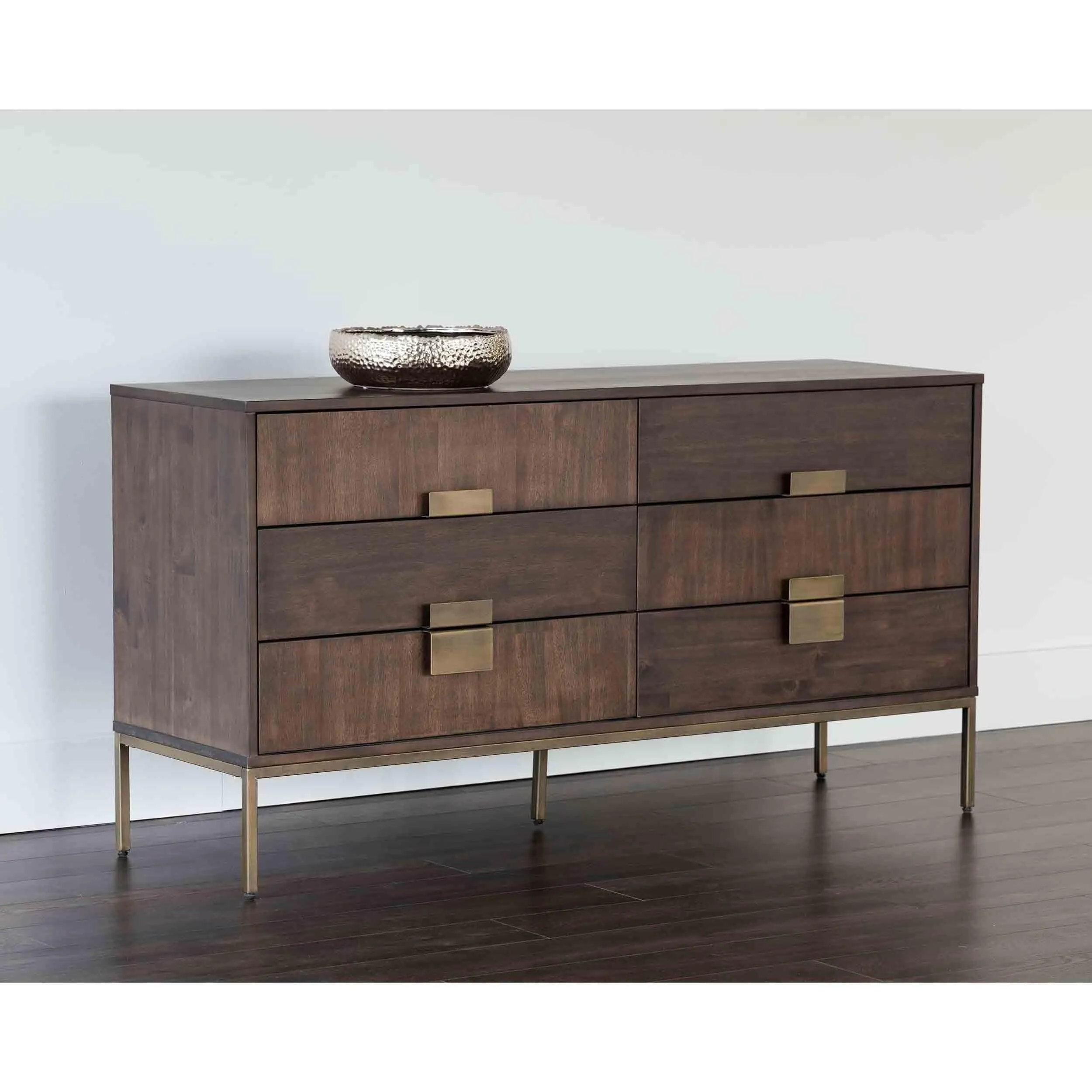 Jade Dresser