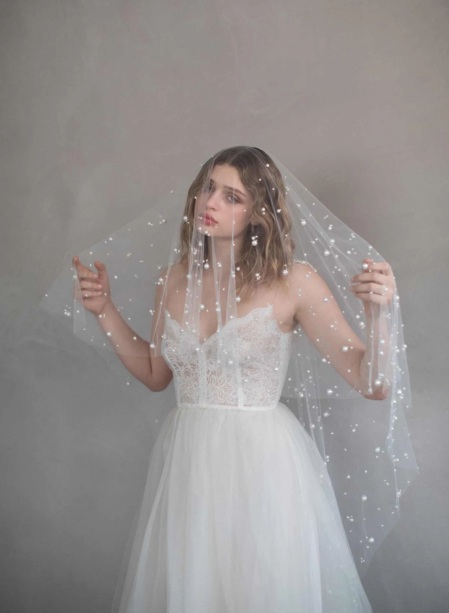 Milky way pearl veil - Style #849