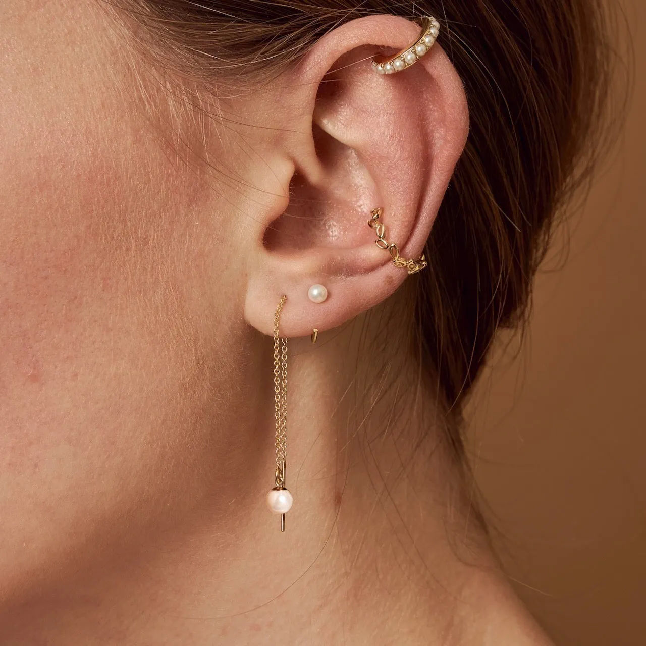 Minimal Pearl Threader Earrings