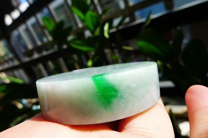 Natural Jade Rough Jadeite Raw (100g,5.24x1.45cm)