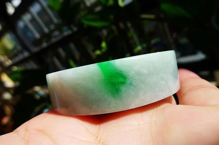 Natural Jade Rough Jadeite Raw (100g,5.24x1.45cm)