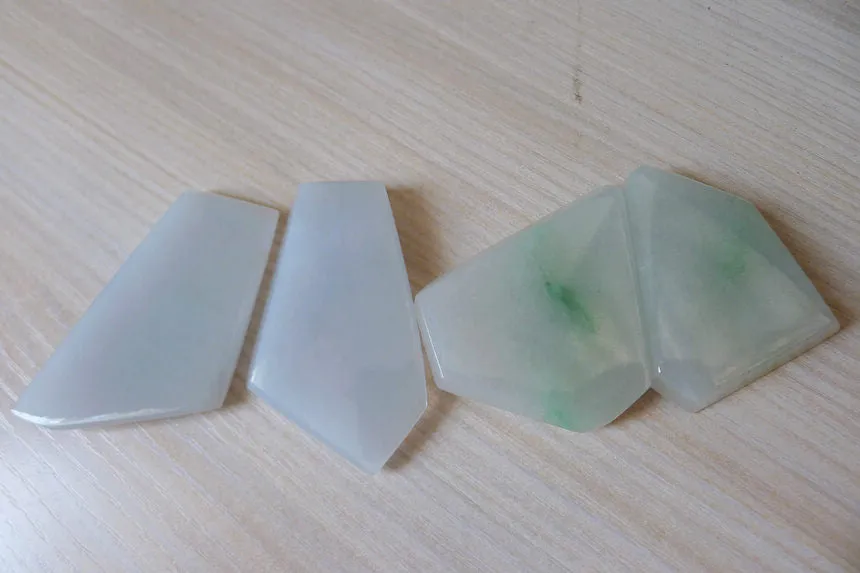 Natural Jade Rough Jadeite Raw 128g