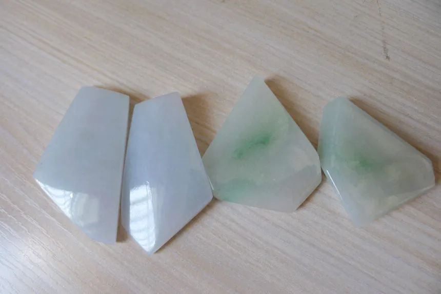 Natural Jade Rough Jadeite Raw 128g