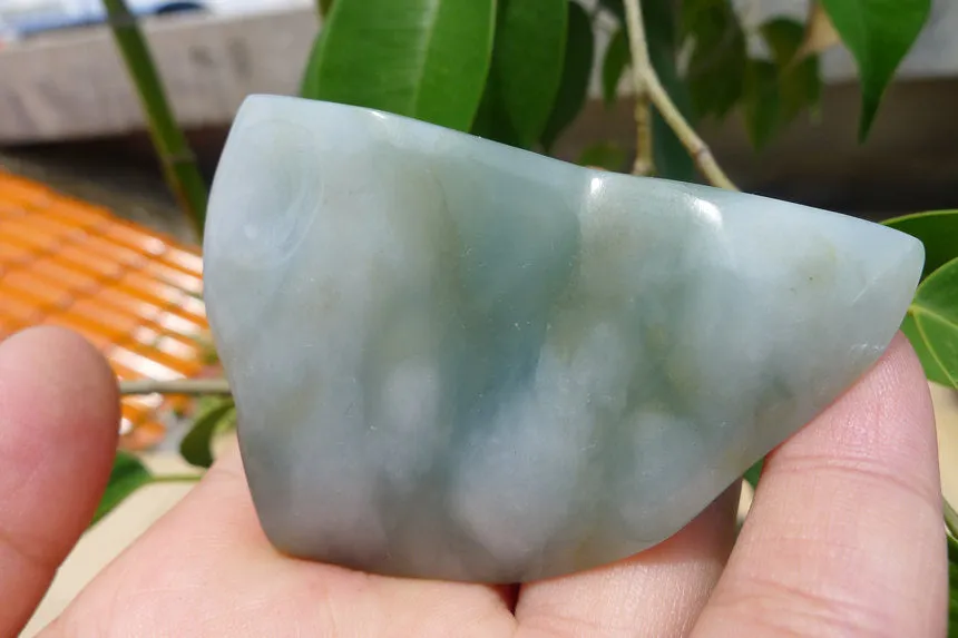 Natural Jade Rough Jadeite Raw (194g,7.6X5.3X4.7cm)