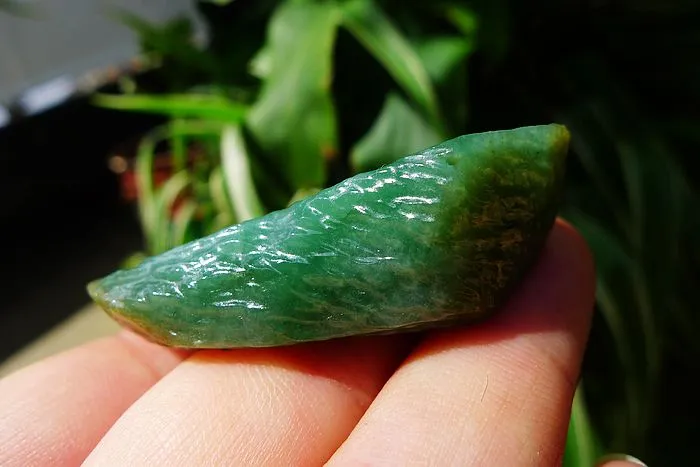 Natural Jade Rough Jadeite Raw (22g,5X2.4X1.1cm)