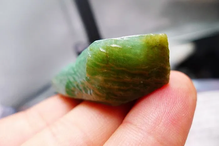 Natural Jade Rough Jadeite Raw (22g,5X2.4X1.1cm)