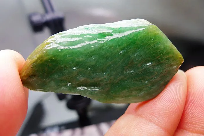 Natural Jade Rough Jadeite Raw (22g,5X2.4X1.1cm)