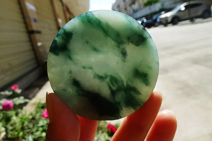 Natural Jade Rough Jadeite Raw (68g,5.6X5.6X0.75cm)