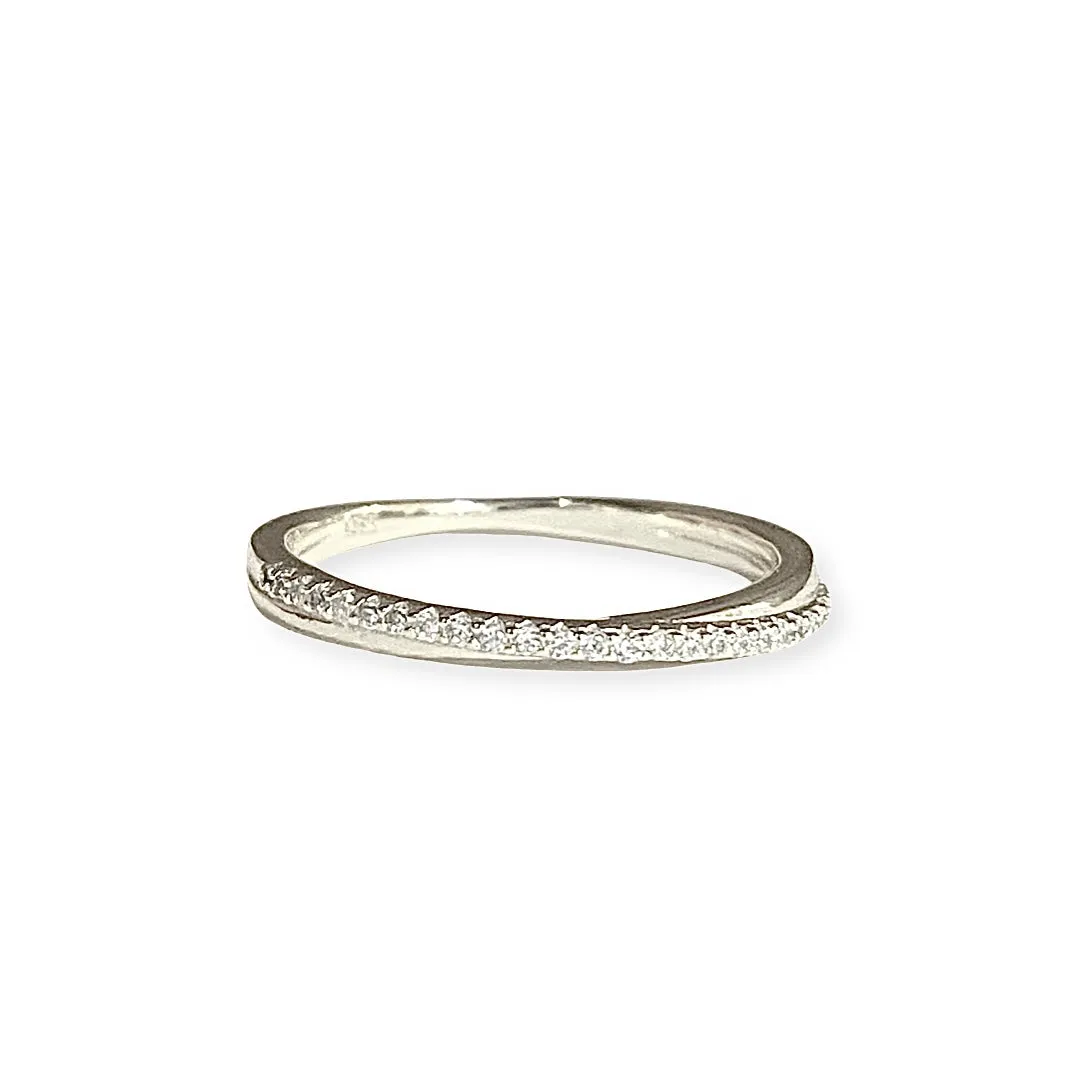 Noelia Pave Twist Ring