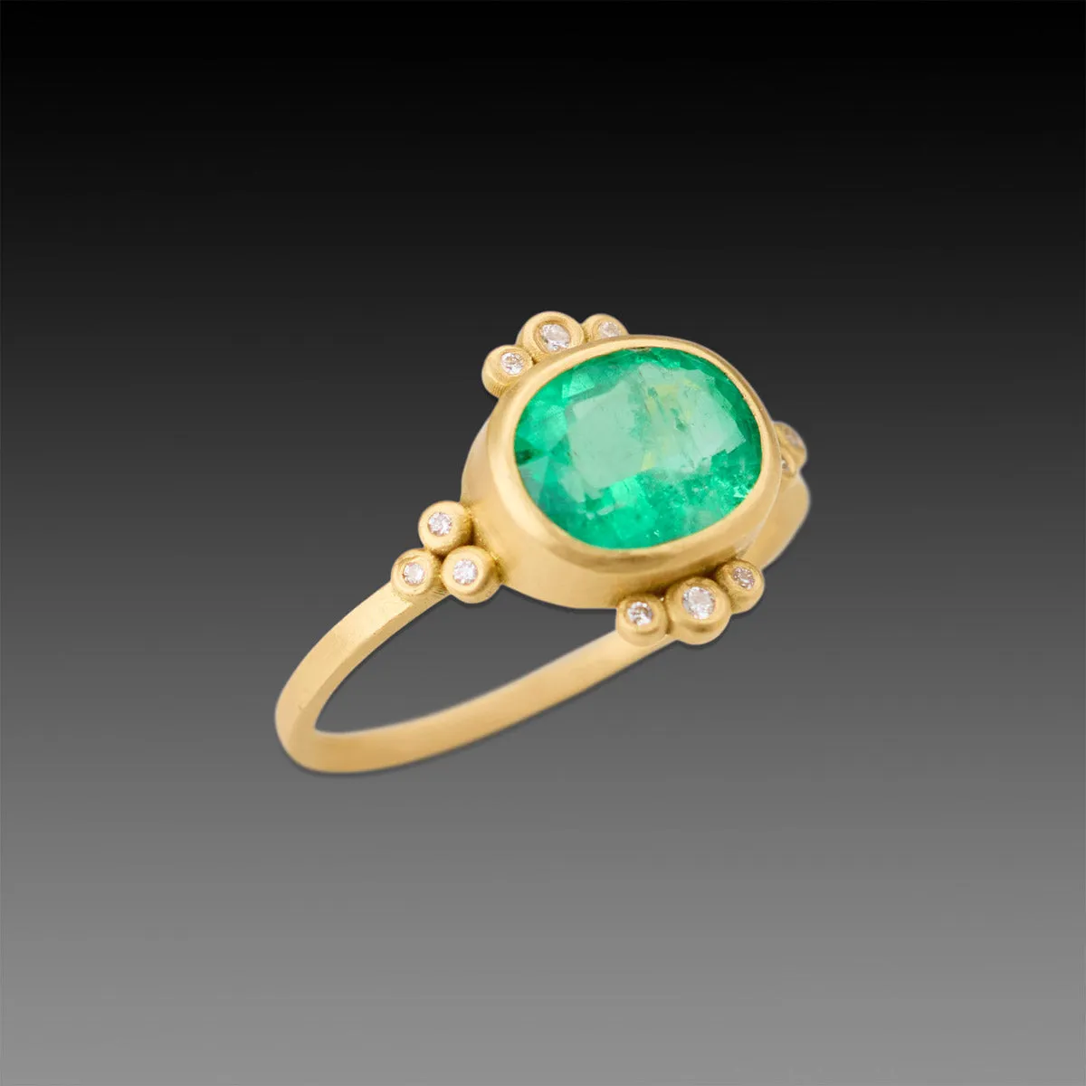 Oval Emerald Ring With Diamond Trios