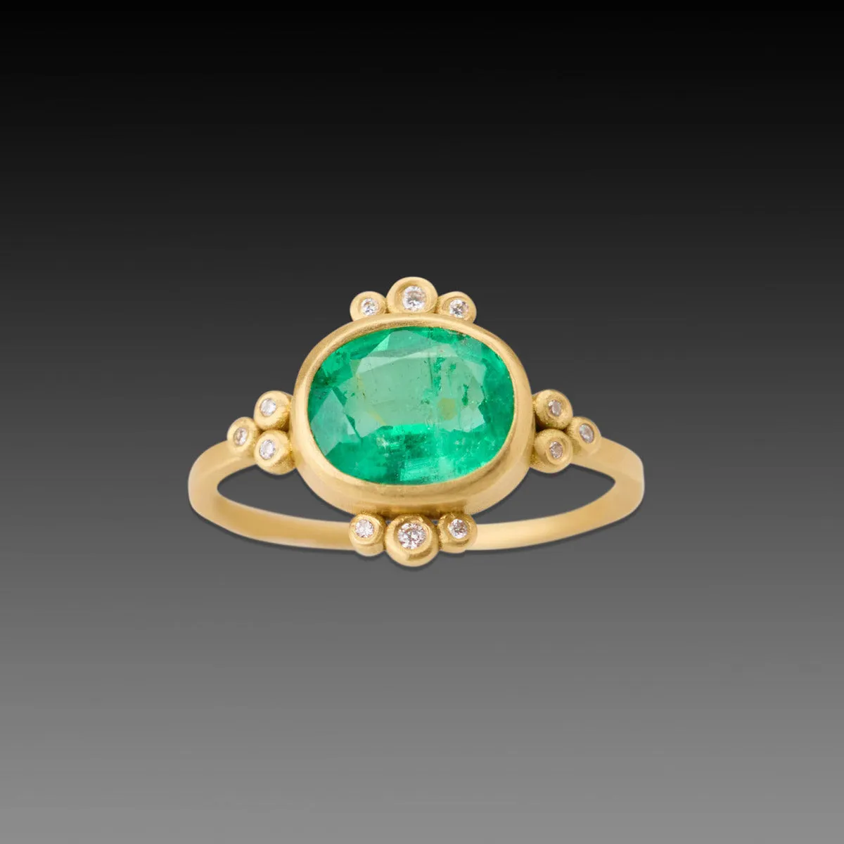 Oval Emerald Ring With Diamond Trios