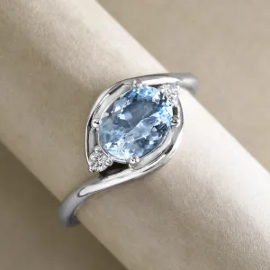 "Big Hug" Ring In Aquamarine