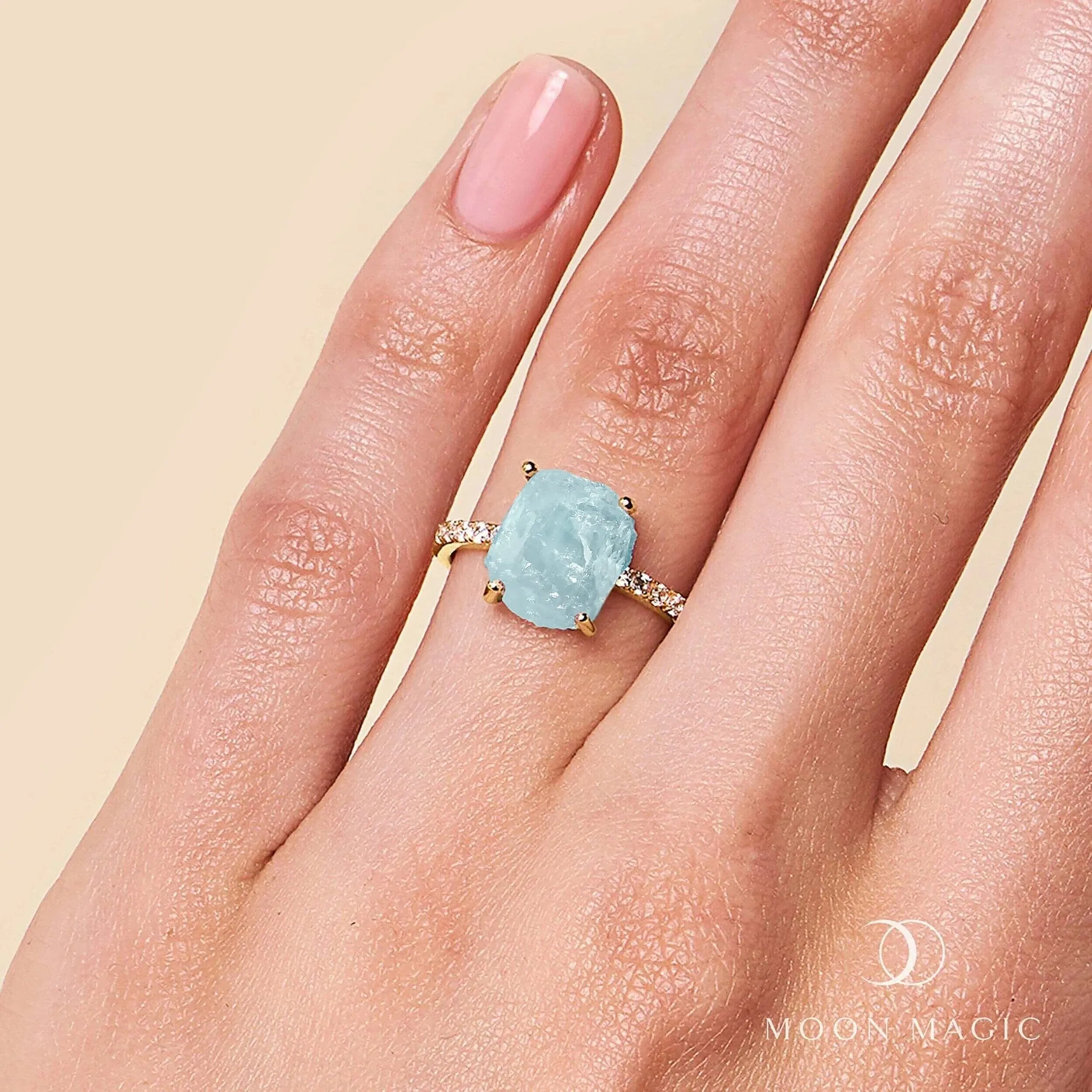 Raw Crystal Ring - Ritzy Aquamarine