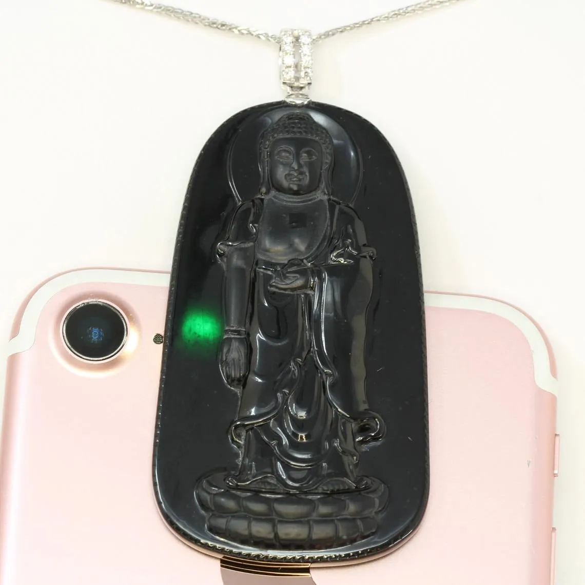 RealJade® Guan Yin 18k White Gold Genuine Burmese Black Jadeite Guanyin Pendant Necklace With Diamonds ( high quality )