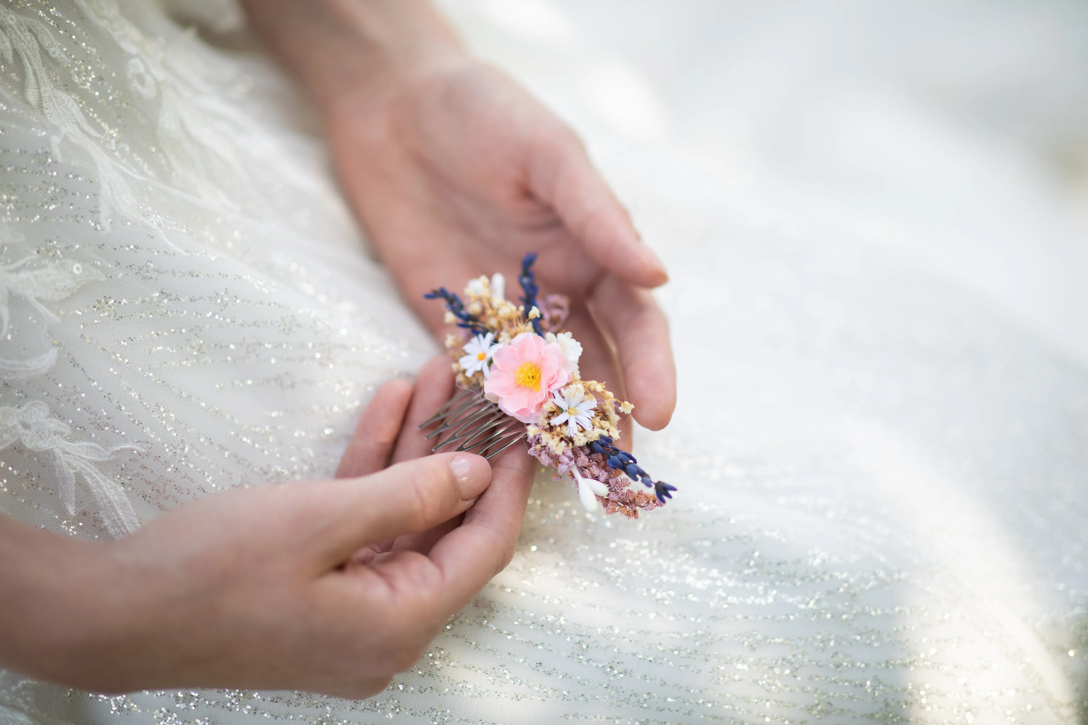 Romantic flower mini hair comb Wedding flower comb Decorative Romantic style Bridal hair comb Magaela Bridal accessories Flowers Lavender